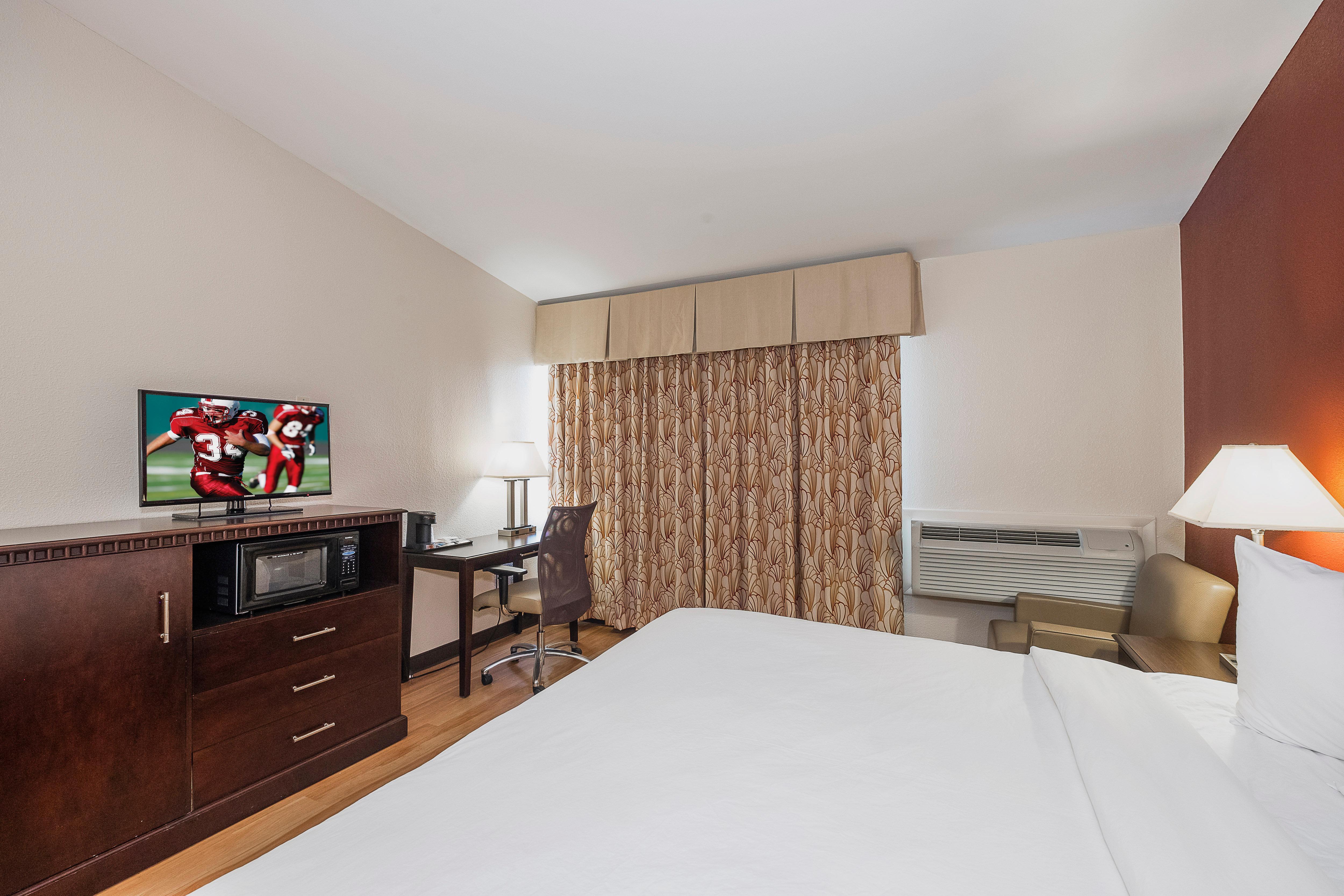 Red Roof Inn & Suites Mt Holly - Mcguire Afb Westampton Dış mekan fotoğraf