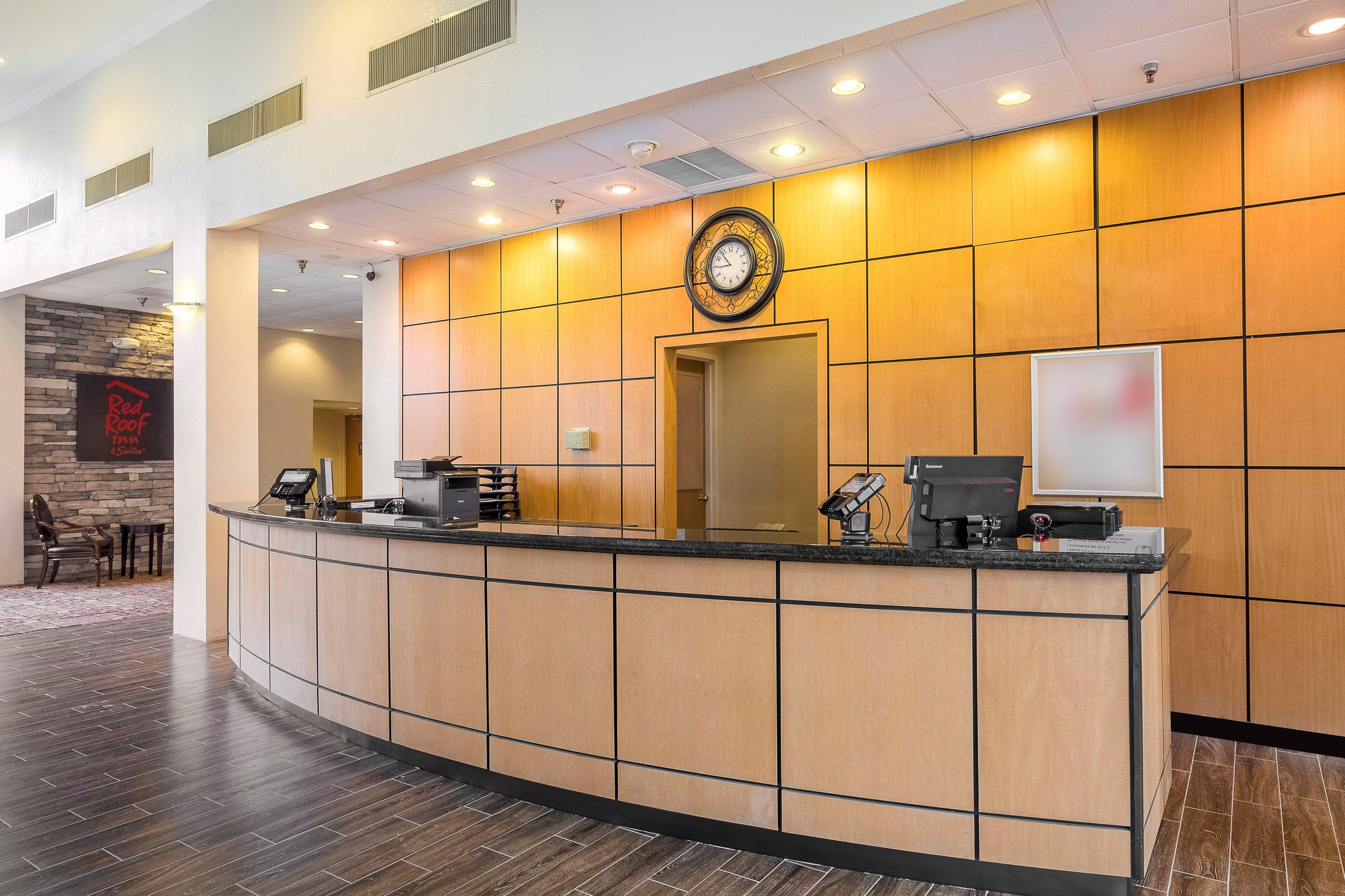 Red Roof Inn & Suites Mt Holly - Mcguire Afb Westampton Dış mekan fotoğraf