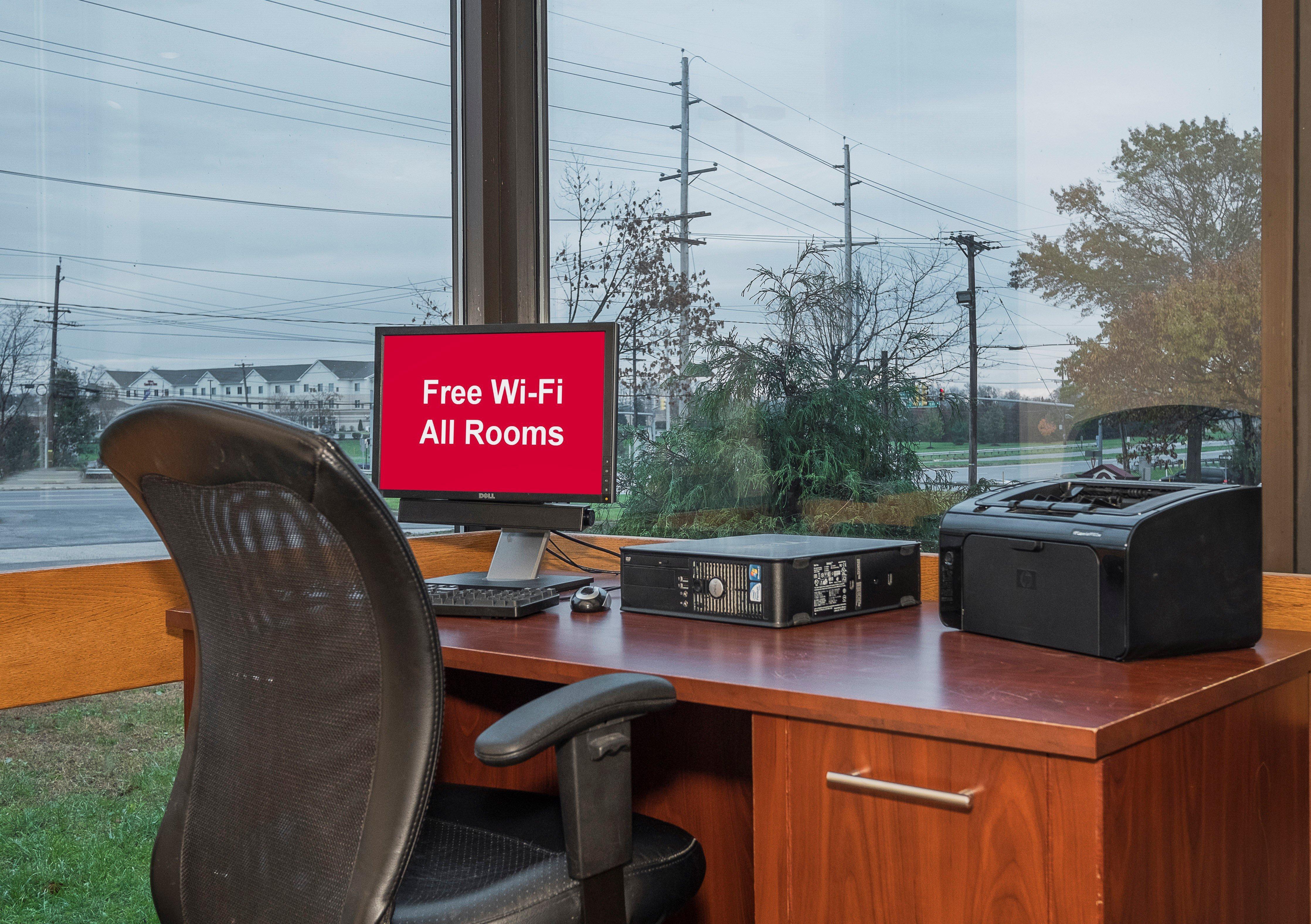 Red Roof Inn & Suites Mt Holly - Mcguire Afb Westampton Dış mekan fotoğraf