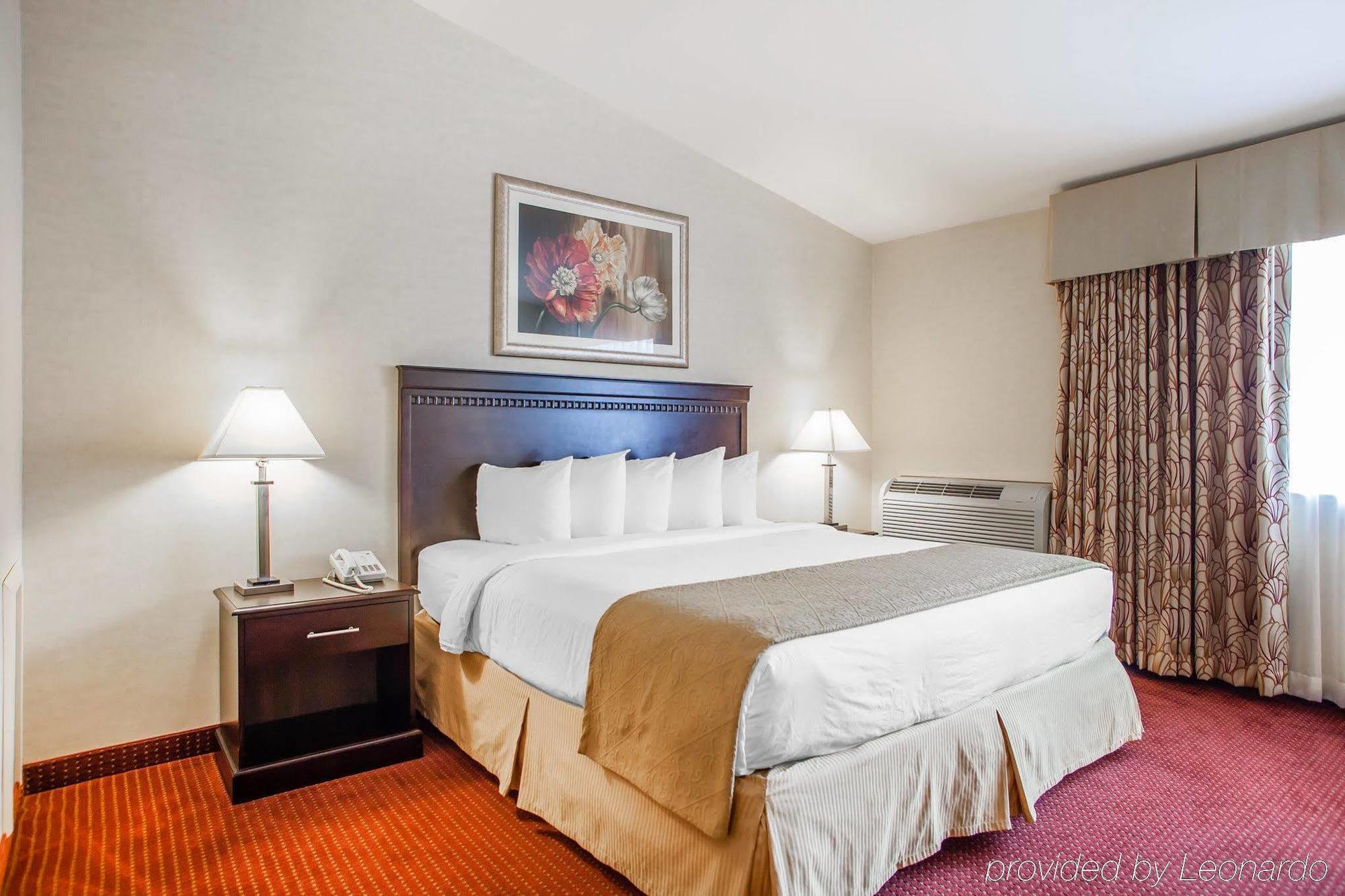 Red Roof Inn & Suites Mt Holly - Mcguire Afb Westampton Dış mekan fotoğraf