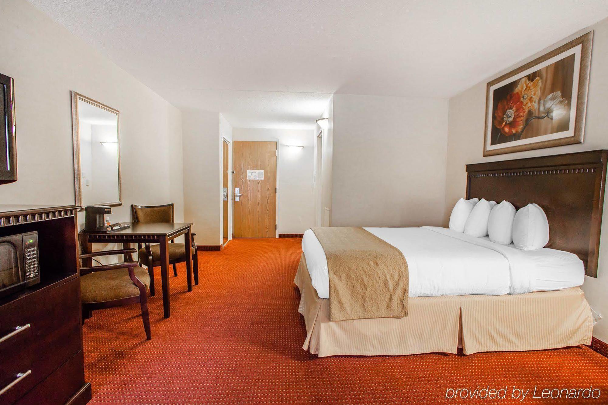 Red Roof Inn & Suites Mt Holly - Mcguire Afb Westampton Dış mekan fotoğraf