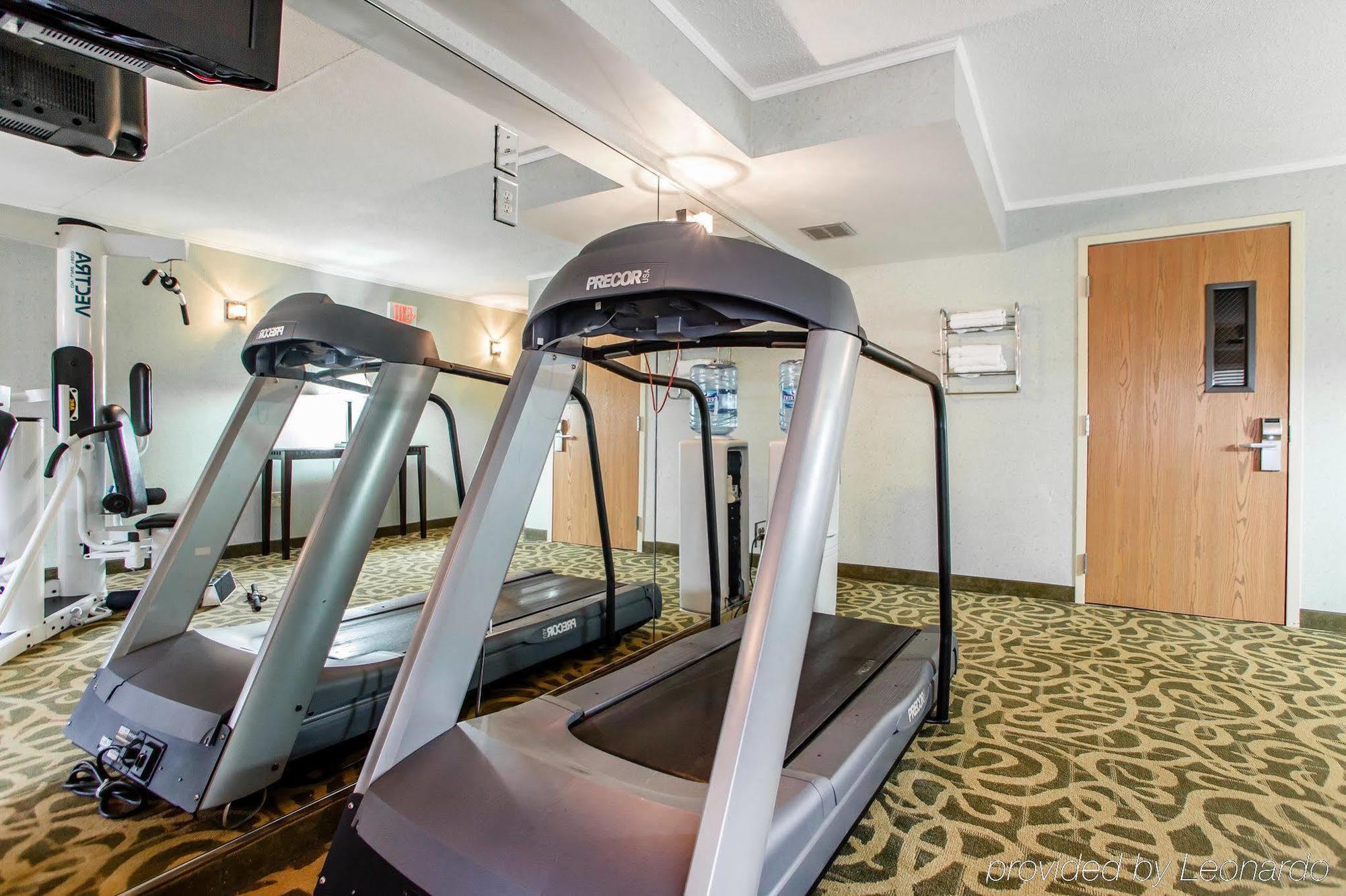Red Roof Inn & Suites Mt Holly - Mcguire Afb Westampton Dış mekan fotoğraf